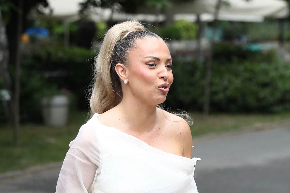  Dragica Zlatić se tokom promocije dueta sa Nemanjom Đorđevićem osvrnula na kolege 