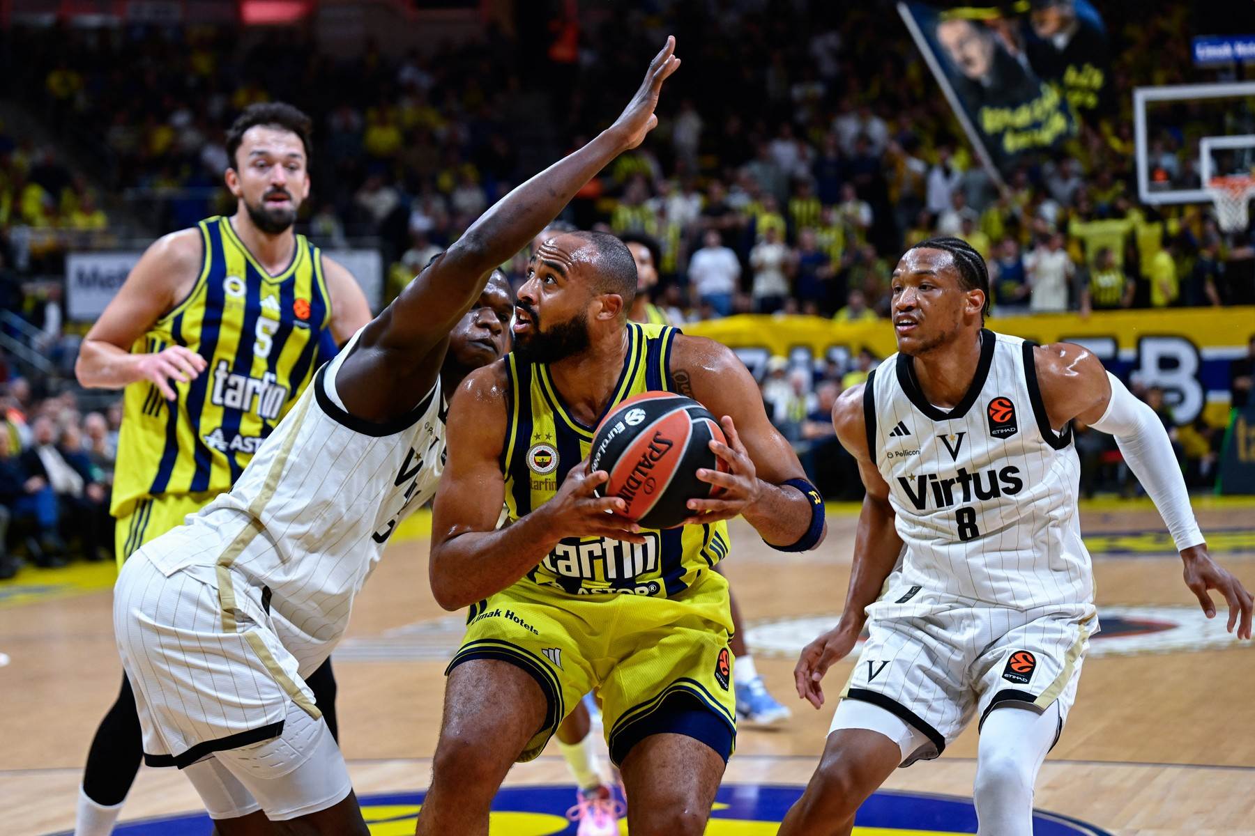  Fener uzeo trofej Alimpijeviću, pa pokazao zube Evroligi 