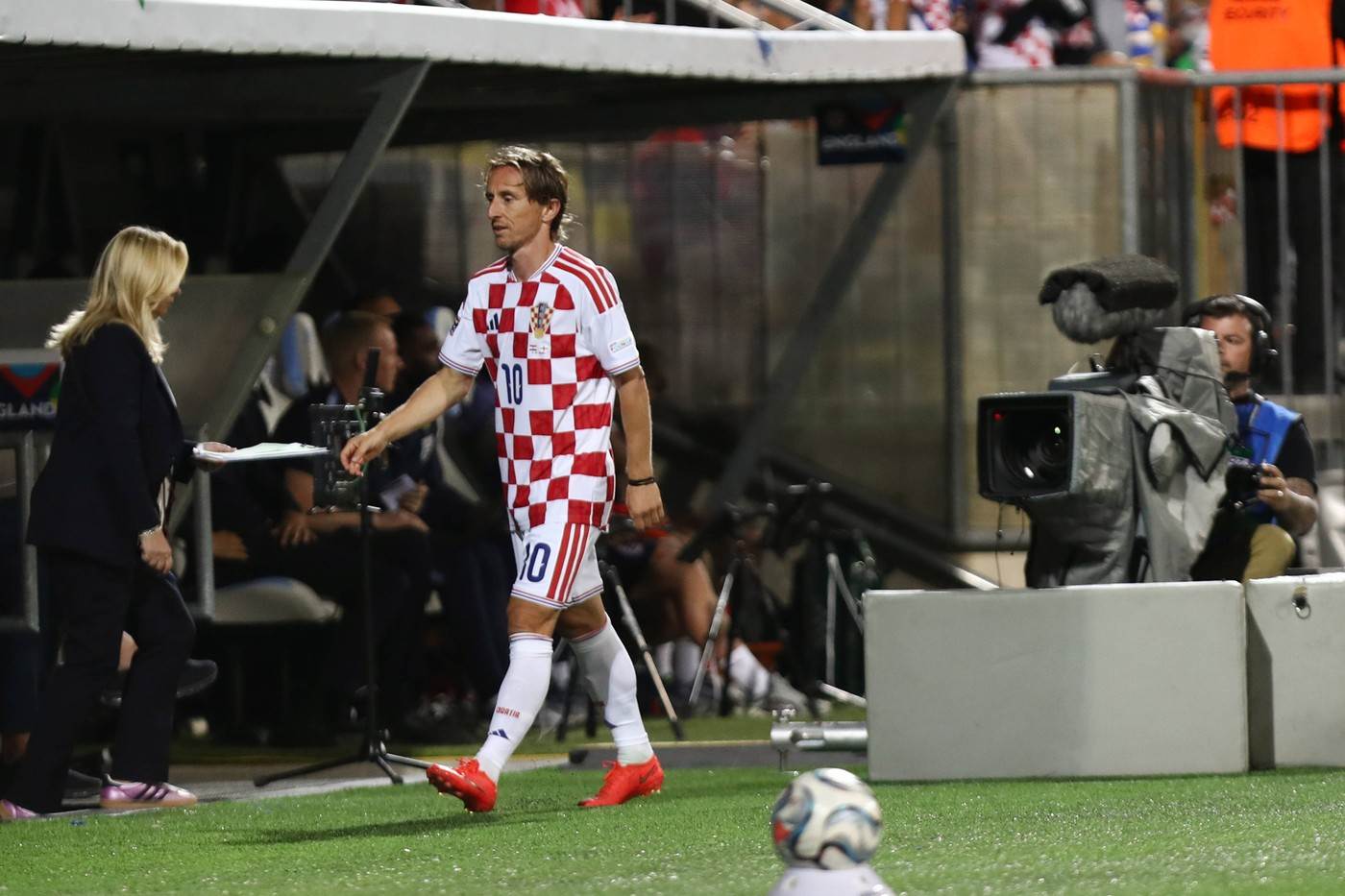  Luka Modrić poslije najgoreg poraza Hrvatske u istoriji: “Prvi put za 20 godina osjećam stid” 