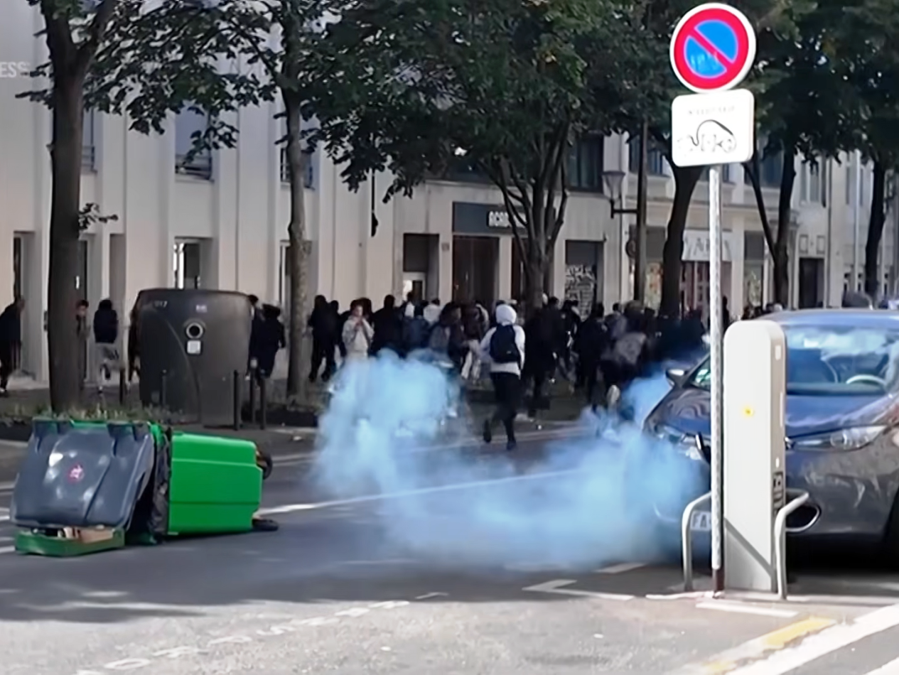  Eskalacija đačke pobune u Francuskoj 