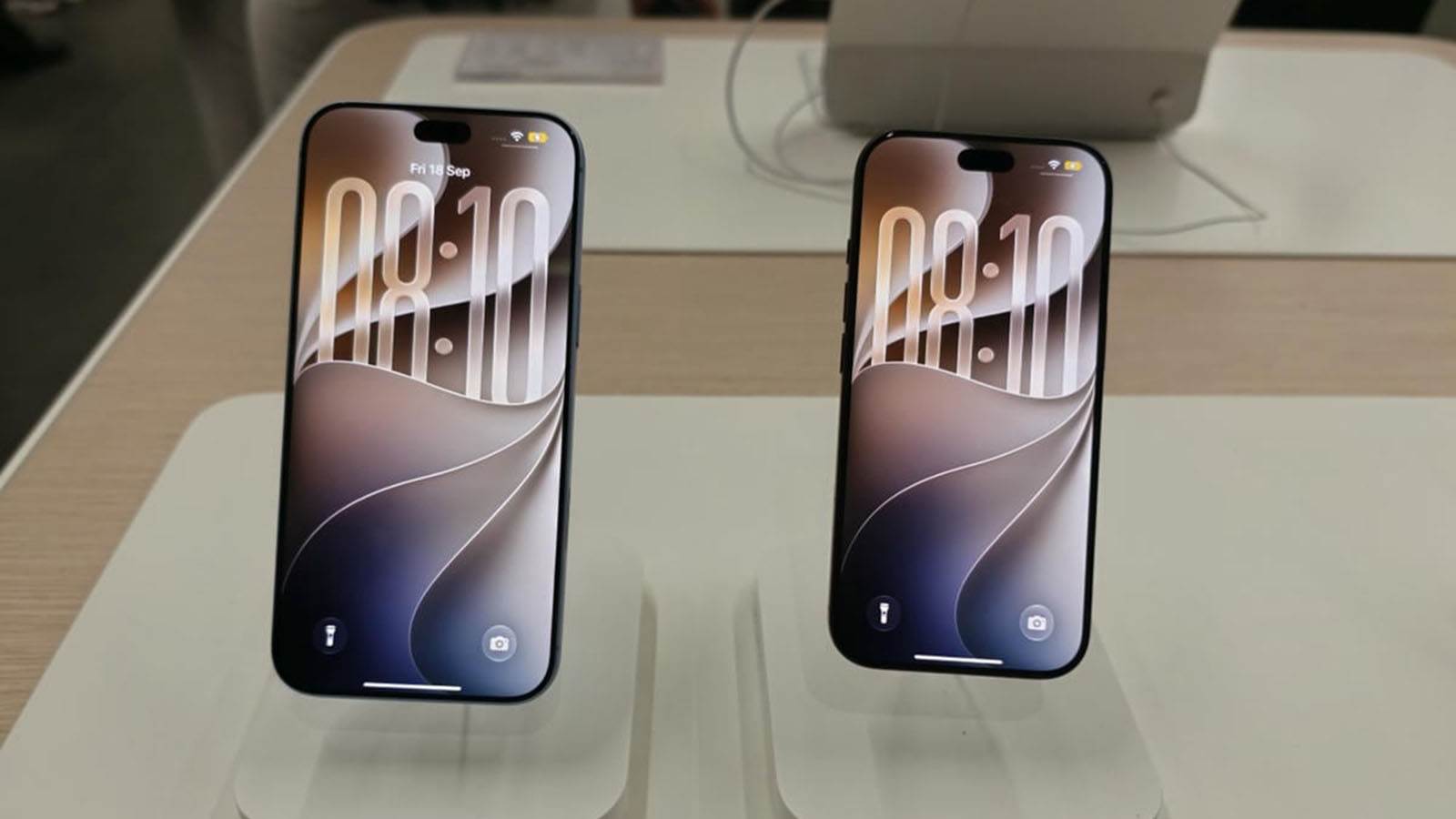  Gde je iPhone 18 Pro najjeftiniji, a gde najskuplji 