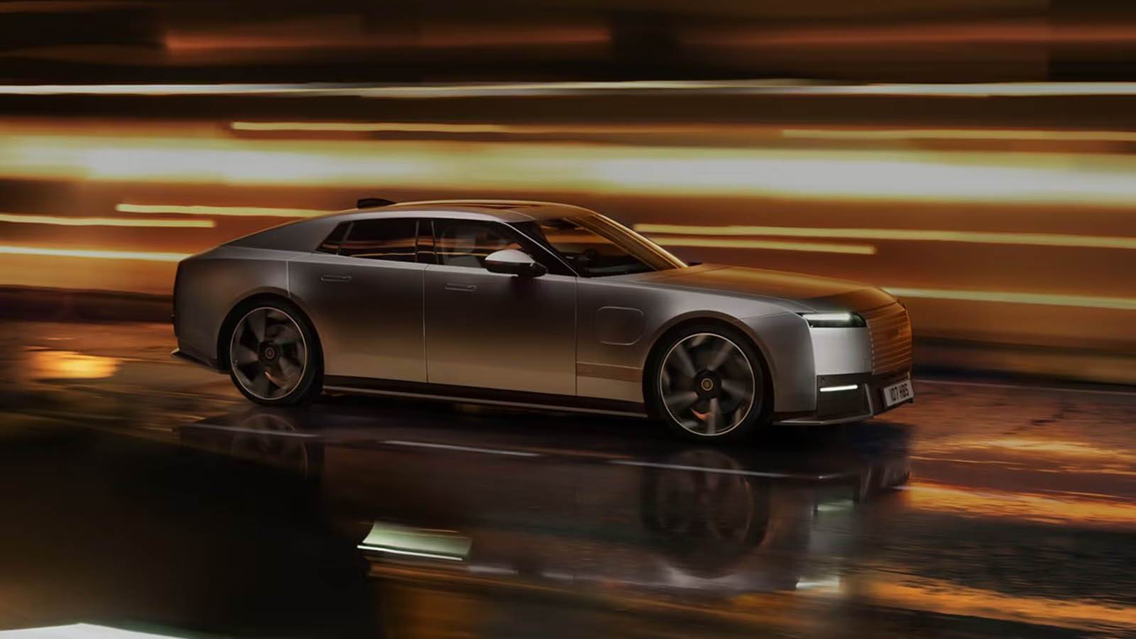  Novi Jaguar izgleda kao gangsterski auto iz američkih filmova: Ima 1.016 KS i nema zadnje staklo 