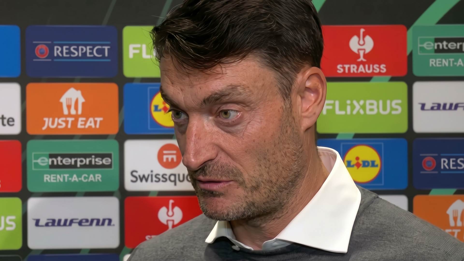  Albert Rijera bio je toliko nezadovoljan suđenjem na meču Lugana i Crvene zvezde da je predlagao da  