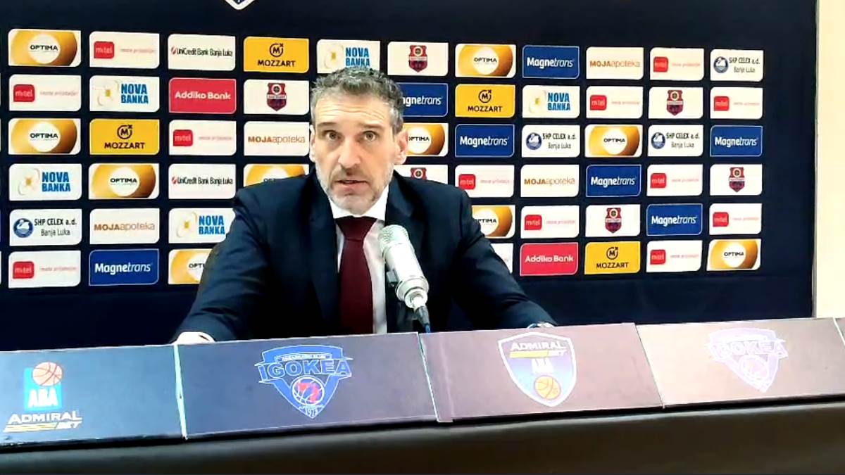  Ibon Navaro otkrio zašto Dobrić nije igrao u derbiju 