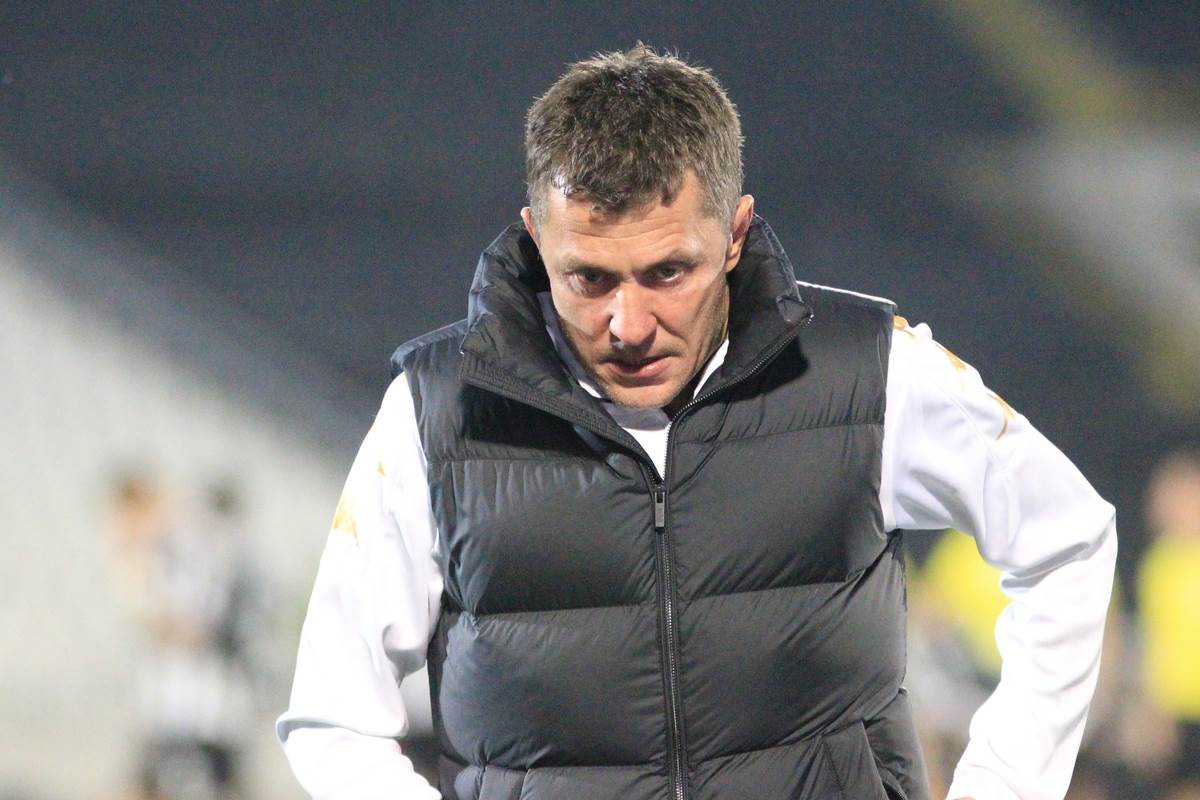  "Dosta je": Saša Ilić opet podnio ostavku? 