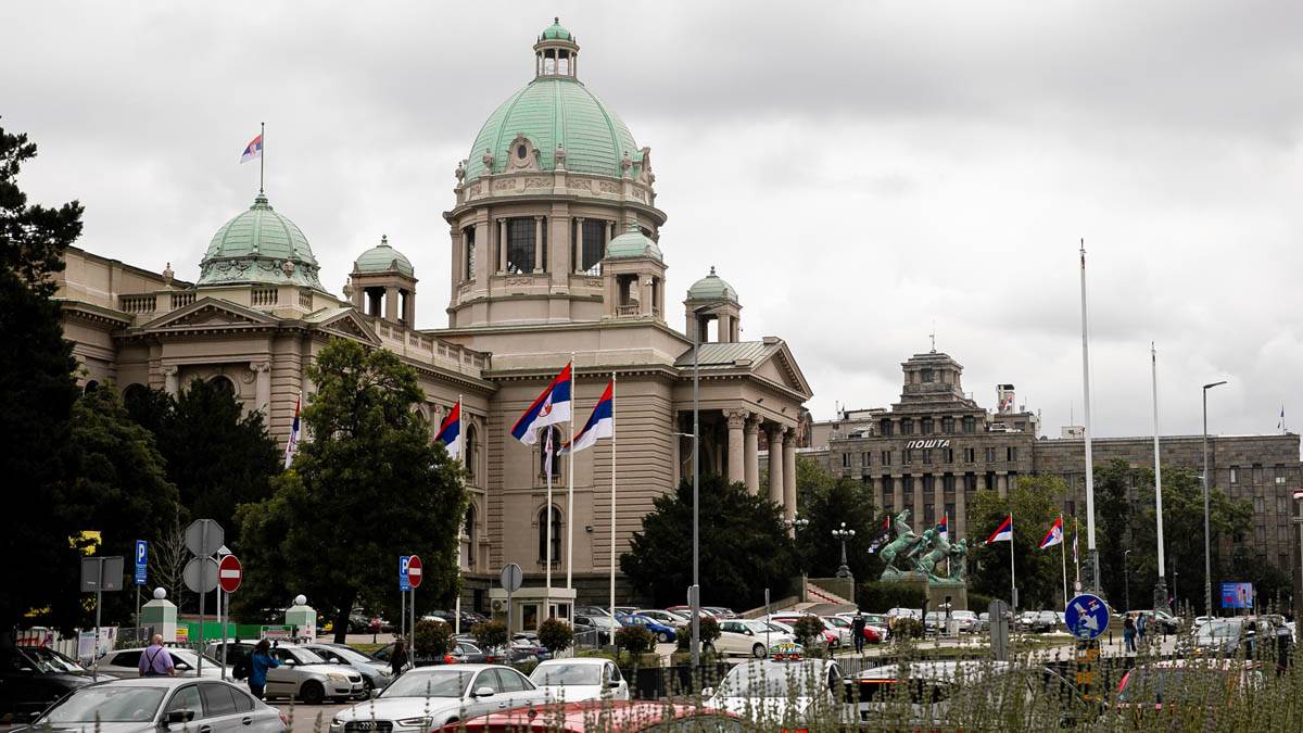  Ko će sjedjeti u novoj Skupštini Srbije? Studentska lista dobija 140, Ujedinjena Srbija 103 mandata 