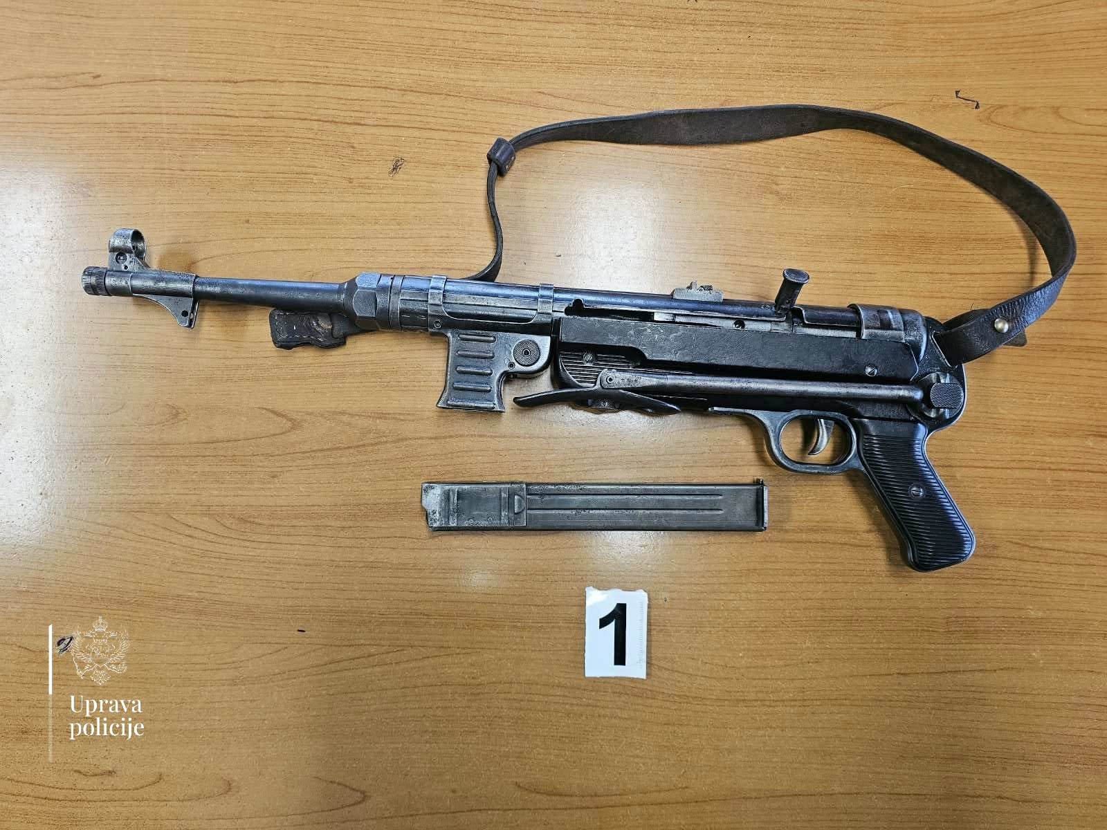  Berane: Određeno zadržavanje osumnjičenom za napad na policajca  