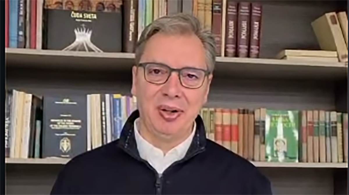  Vučić se obratio javnosti: "Neću odustati od borbe protiv najgorih" 