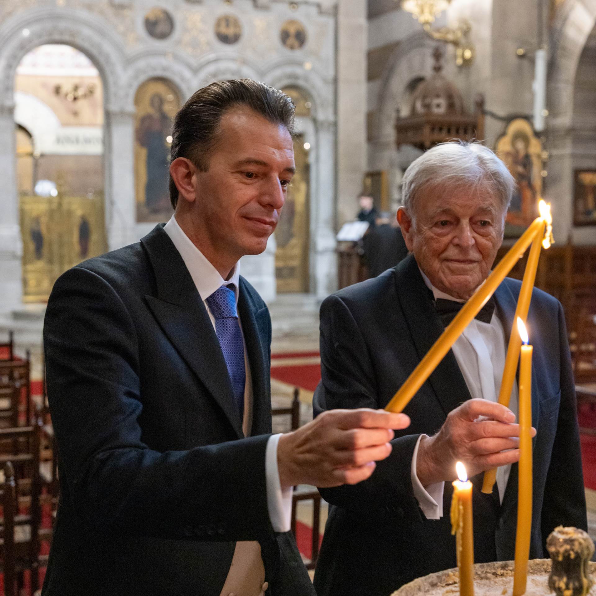  Princ Nikola II i nasljednik Boris odali počast Njegošu povodom 175 godina od njegove smrti 