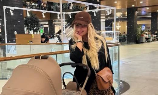  Dea Đurđević se emotivnim riječima obratila ćerki Iris 