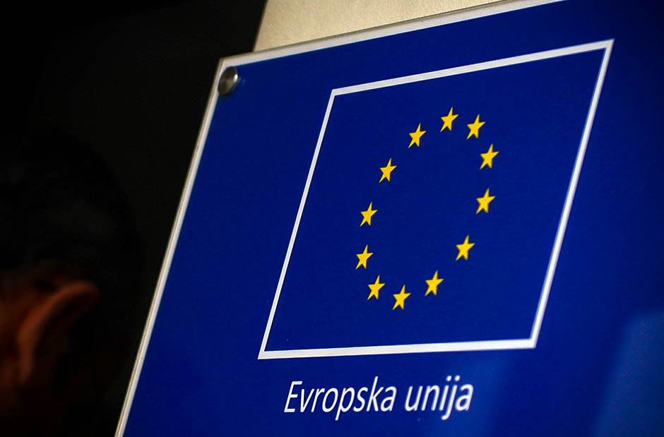  Hrvati dobili table sa oznakom EU  