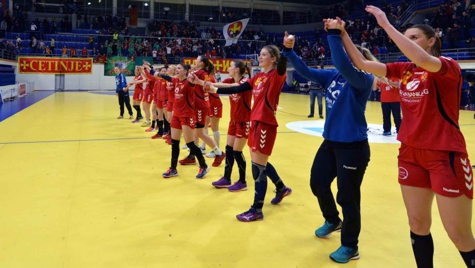  Zlatne lavice nakon trijumfa nad Srbijom zadržale šanse za plasman u polufinale EP u Francuskoj 