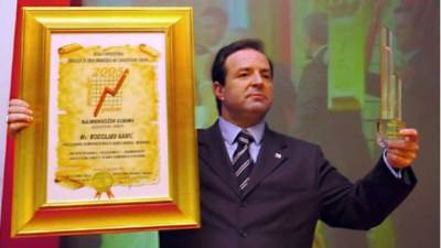  Bogoljub Karić se ipak vraća u Srbiju 