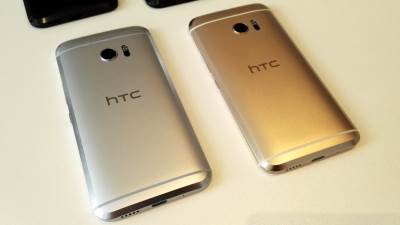  Samsung kopira HTC? 