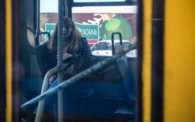  VOZAČ HEROJ spasio devojku sa Plavog mosta 