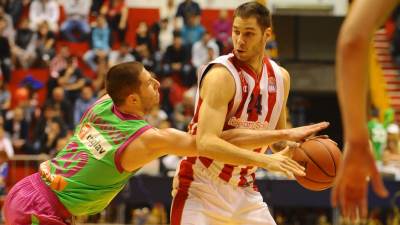  Crveno-beli na korak do cilja 