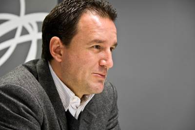  MONDO i Sale u avionu: Šteta za Lazara, razbio je! 