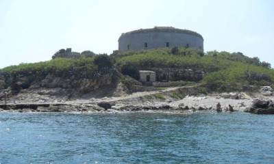  Osnovana "Mamula Montenegro", Nenezić direktor 