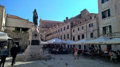  Seikov-sin-nije-hteo-da-plati-ceh-u-dubrovackom-kaficu 