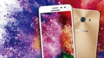  Telefon srednje klase kojeg će svi poželeti 