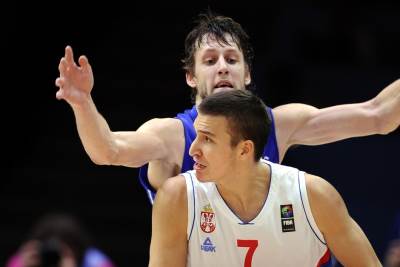  Veseli predvodi Čehe u Areni 