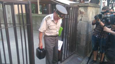  Major sa kanticom benzina otišao kući (FOTO) 