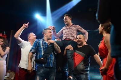  Izvređao pratioce: Nabijem vas... (VIDEO) 