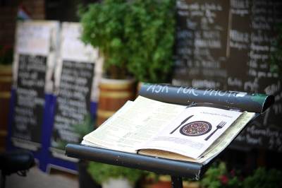  Na more sa bar 300 eura "džeparca" 