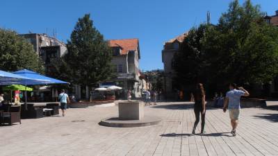  Cetinje: Na Drecuna pucano iz vozila u pokretu! 