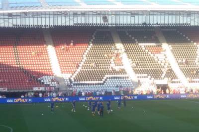  Haos u Holandiji: Stadion AZ Alkmara se URUŠIO 