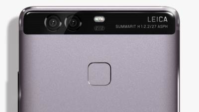  Huawei šmekerski „troluje“ Apple i iPhone 7 (FOTO) 