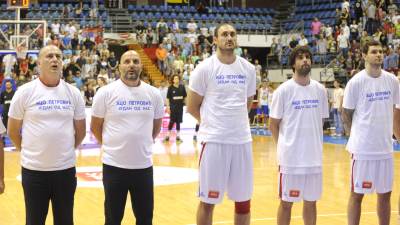  Micov na operaciji, Krstić na pregledima 