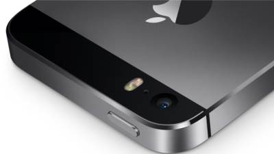  Hitno menjajte iPhone punjače! 