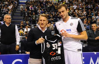  Švajnštajger KK Partizan 