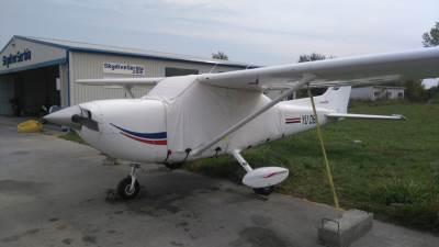  ŠOK: Žena išla ulicom, udario je avion 