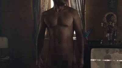  Potpuno goli hrvatski glumac! (FOTO 18+) 