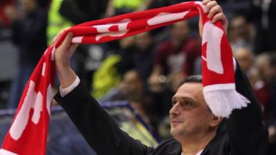  Radonjić ostaje trener Zvezde! 