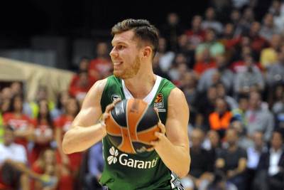  Davis "prži" u NBA, a Dairis u Evroligi 