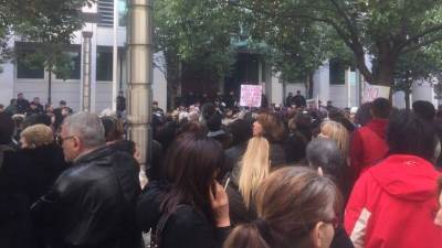  Pregovaraju majke i predsatvnici Vlade 