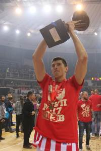  LUKA MITROVIĆ POTPISAO ZA BUDUĆNOST! 