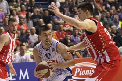  "Zvezda ne sme lako do koša" 