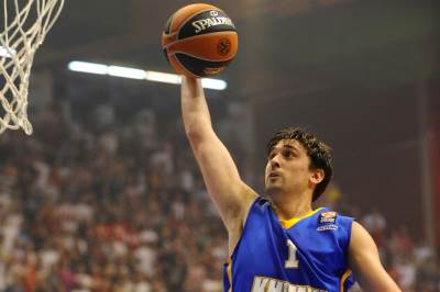  Ambiciozni Himki: Ostaje Šved, dolaze pojačanja 