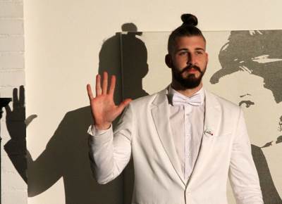  Poruka Belog mladima koji protestuju: Pazite...   