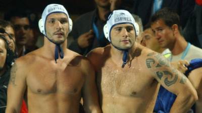  Ikodinović: Neviđeno! Šapić: Manje peče 2004! 