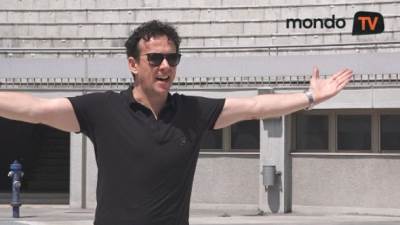  Ne možemo njega da zovemo, on neće da se svađa 