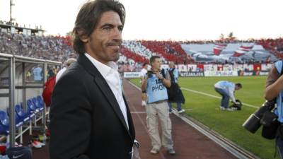  BIVŠI TRENER ZVEZDE DOBIO EKSPRESAN OTKAZ: Doveo velikana na rub ispadanja iz lige! 