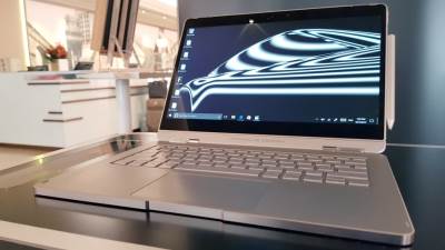  Ovaj laptop ide uz vaš Porsche, šta čekate?! 