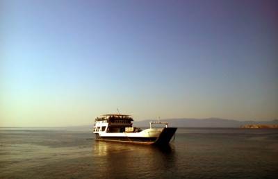  Crno-more-Prevrnuo-se-izletnicki-brodic-sa-55-putnika 
