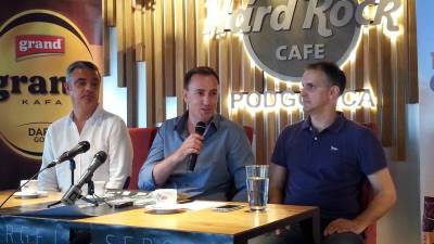  Ponovo pred svojom publikom  