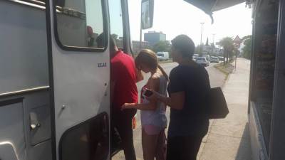  “Vozaču upali klimu Lucifer nas prži“ 